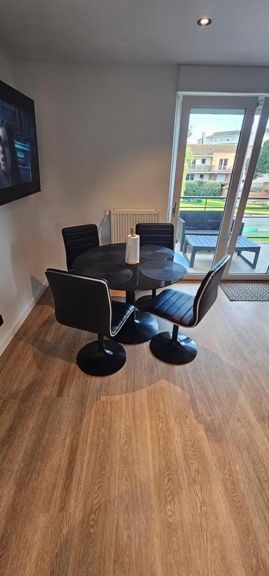 Charmant Appartement Tout Equipe Seilh Екстер'єр фото